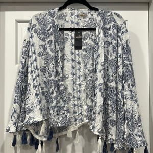 Hollister | Cropped Tassel | Sweater Cardigan Beach Cover | NWT | Size M